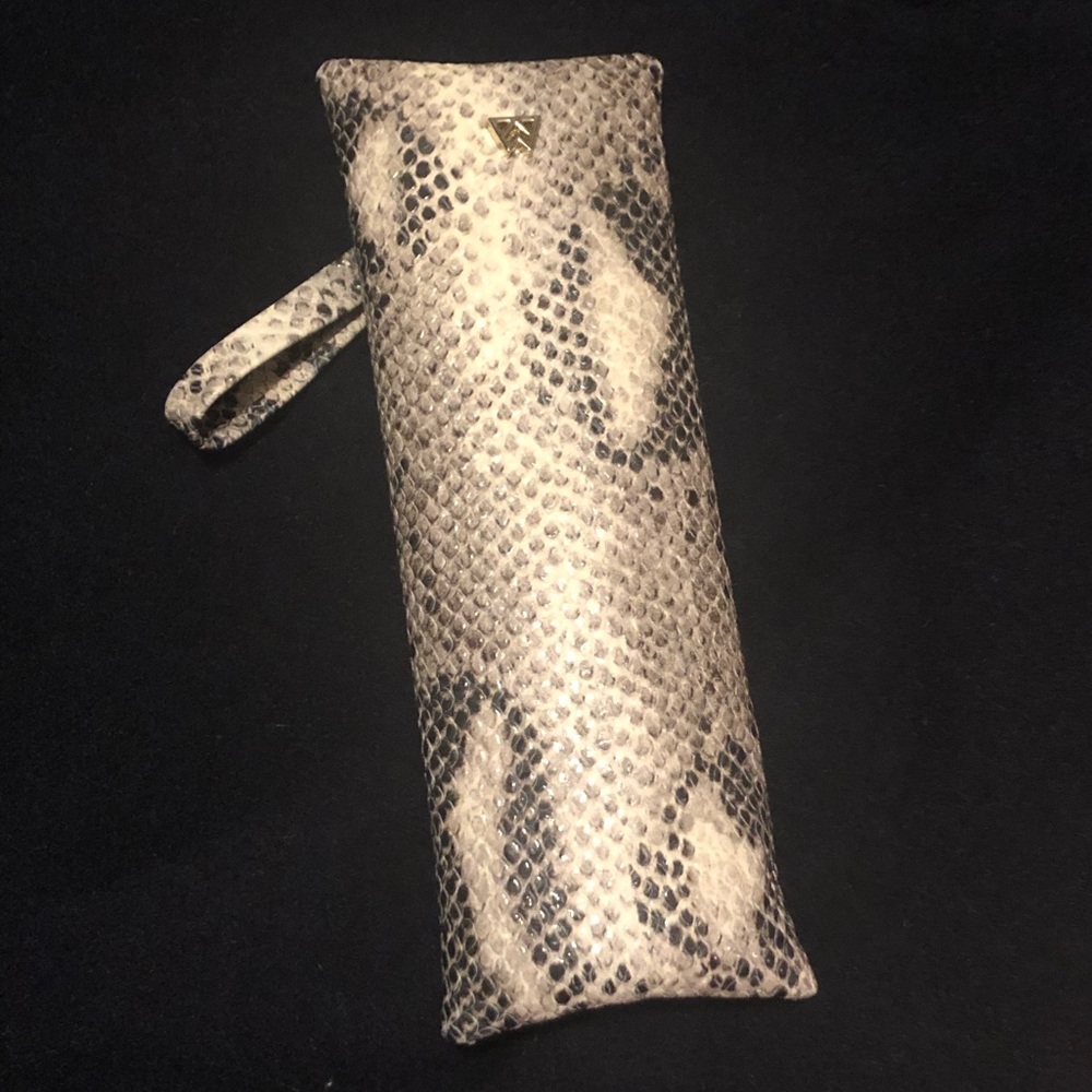 Kelly Wynne Privacy Pouch Snake Print